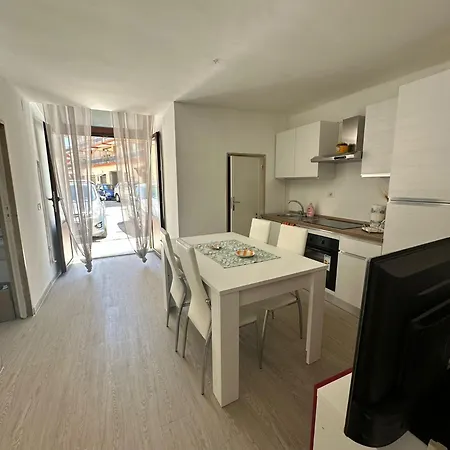 Civico 81 Apartment Giovinazzo